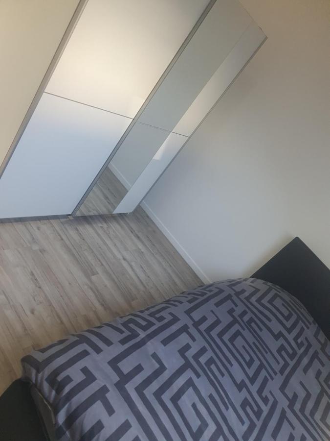 Appartamento Aux Portes De Lyon Jolie T3 Clim Et Prime Video Givors Esterno foto